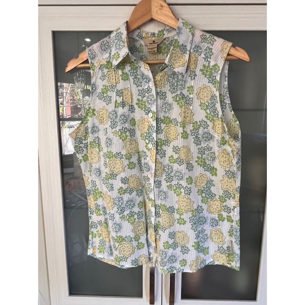 Woolrich Womens Floral Sleeveless Button Up Blouse